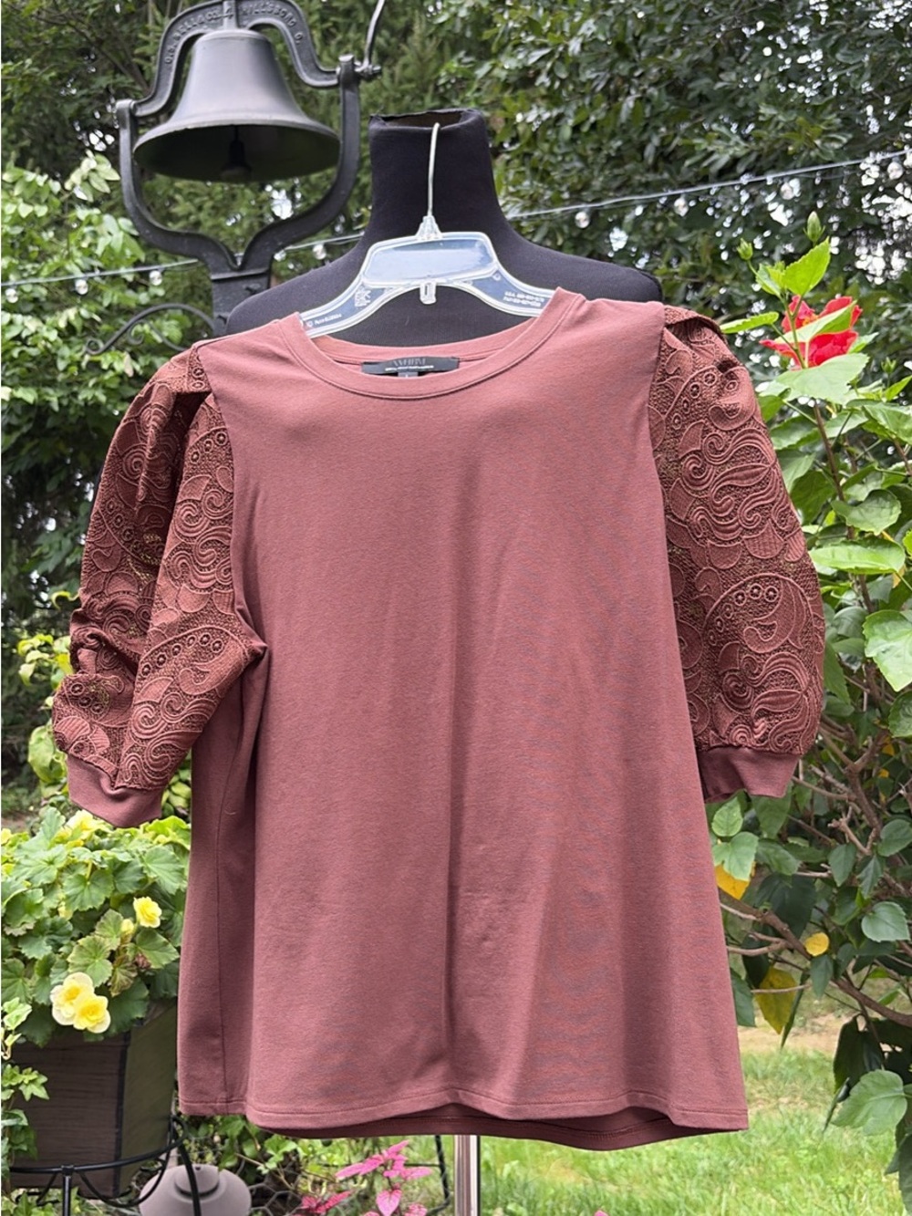 White House Black Market Rose-Brown Puff Sleeve Tee
